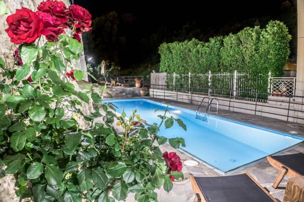 Villa Ventus, 40Sqm Private Pool & Hot Tub! Roussospition Exterior photo
