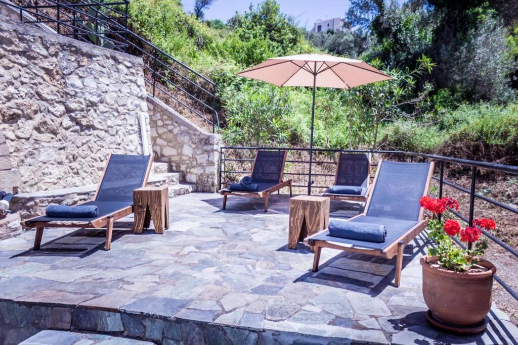 Villa Ventus, 40Sqm Private Pool & Hot Tub! Roussospition Exterior photo