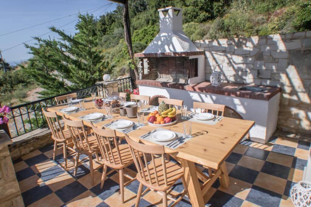 Villa Ventus, 40Sqm Private Pool & Hot Tub! Roussospition Exterior photo