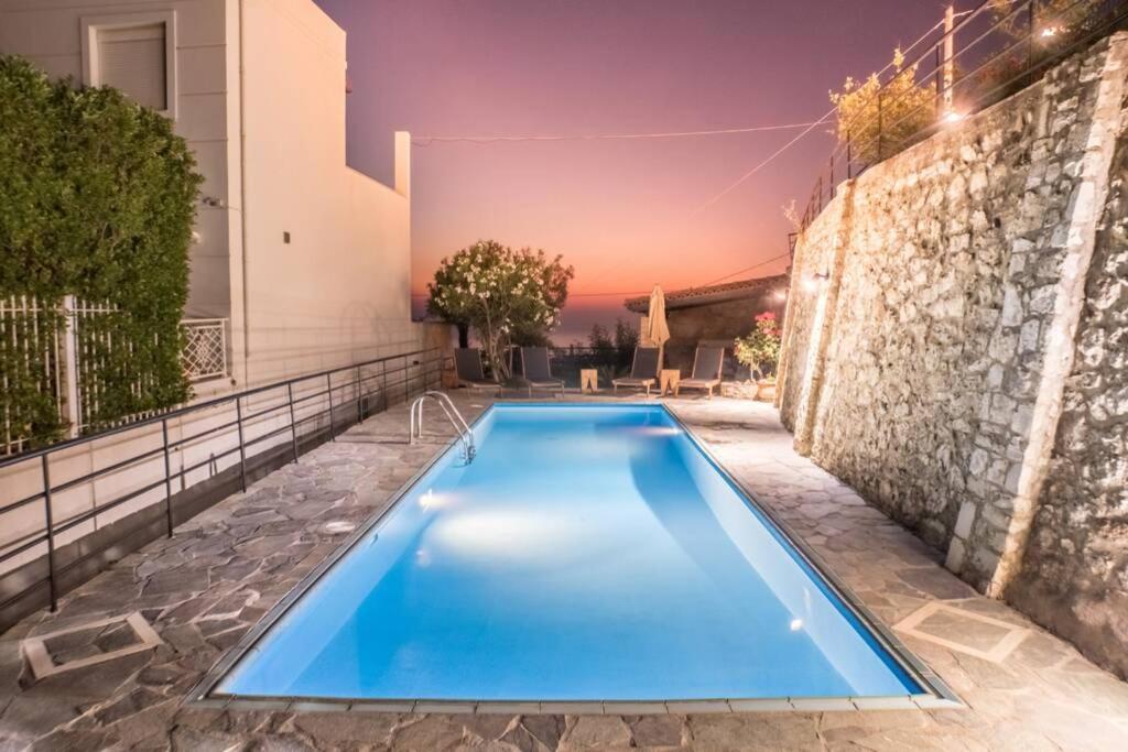 Villa Ventus, 40Sqm Private Pool & Hot Tub! Roussospition Exterior photo