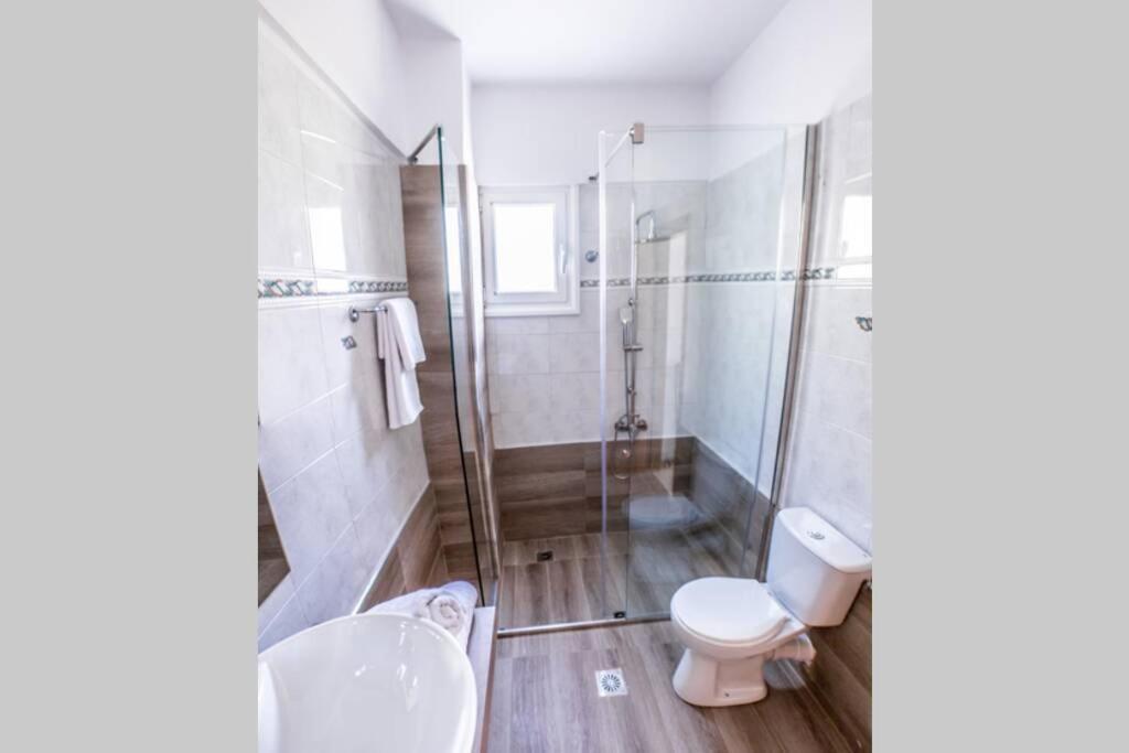 Villa Ventus, 40Sqm Private Pool & Hot Tub! Roussospition Exterior photo