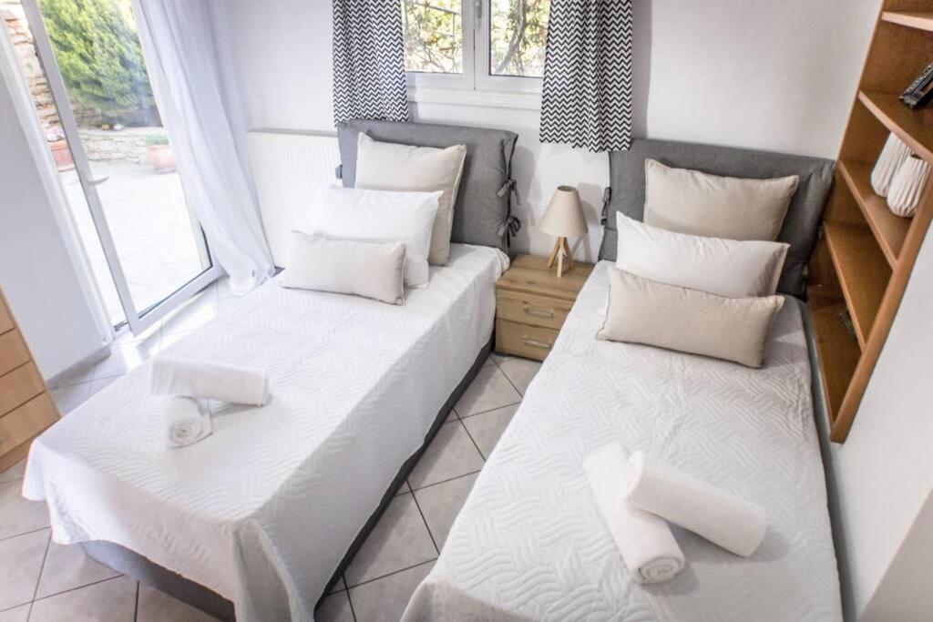 Villa Ventus, 40Sqm Private Pool & Hot Tub! Roussospition Exterior photo